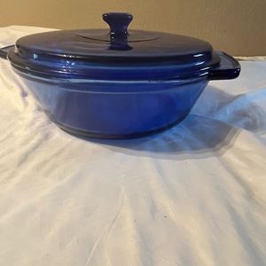 Anchor Hockey Blue Glass Casserole Dish
